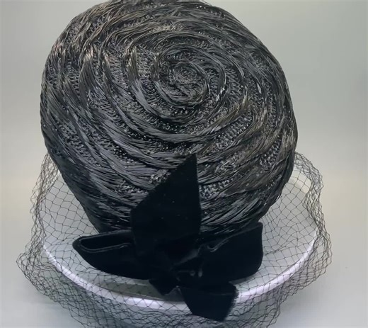 Antique Black Straw Pillbox Hat With Velvet Bow, Birdcage Netting - Etsy