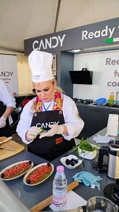 5.1K views · 113 reactions | Candy, sponsor officiel du festival de la cuisine Algérienne, marque les esprits avec un stand haut en saveurs. Une invitée de prestige : la cheffe turque @ceyda ozdemirli membre du jury, en immersion dans l’univers Candy. Entre passion culinaire et innovation, vivez l’expérience avec Candy ! #Candy #festivaldelacuisinealgerienne #produitcandy #showculinaire #readytolive | Candy | Facebook