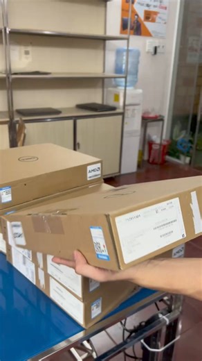 Em về thêm 10 chiếc Dell Inspiron 5425 NEW FullBox giá chỉ 14 triệu laptop màn hình 2.2K 300 nít Vỏ nhôm nguyên khối kèm CPU R5 5625 6 nhân 12 luồng cực mạnh, làm công việc lập trình, thiết kế hình ảnh video chuẩn màu với 100%sRGB tuyệt đỉnh Chuyên đặc trị: AutoCad, Revit 2D,3D hạng nặng, Render Video mượt, đáp ứng tốt cho cả Kế Toán cần xử lý Excel Nặng | Laptop Lê Sơn - Chuyên Laptop hàng xách tay USA