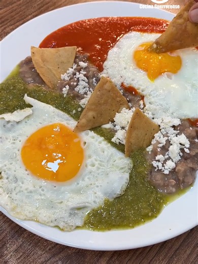 Que ricos huevos divorciados