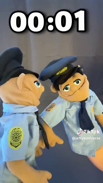 I Froze A Jeffy Puppet! #sml #jeffy #jeffysuniverse #fup #viral #foryoupage #funny #puppet