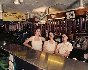 Haim perform ‘I Know Alone’ at home for ‘The Late Show’