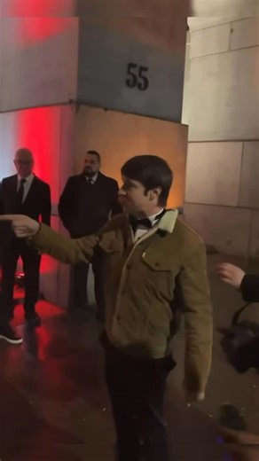 @zappedtv on Instagram: "SLAPPED: It turns out the guy from @womanpropaganda is a little b*tch. He got slapped while in a debate outside of an event in New York and immediately ran off. What a little dweeb. He should have stood his ground and fought but instead he got slapped and ran off. #ZappedTV #conservative #polti #poltical #politics"