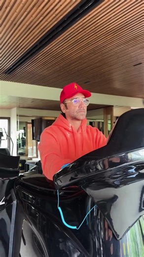 Alejandro Fernández: The Iconic Voice of Mexico