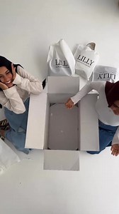 11K views · 131 reactions | Thats the favorite part of the day unboxing bags  shop now all your favorite bags from our website | Lilly | Facebook