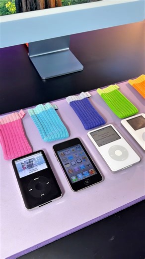 207K views · 6.3K reactions | iPod Socks  #apple #iPod #ipodsocks | GerardoVlogs | Facebook