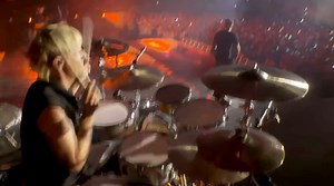 486K views · 9K reactions | Muse - with you Épisode 1 PRO SHOT DU TIFO QUE NOUS AVIONS ORGANISÉ A MARSEILLE AU VÉLODROME  | Muse France | Facebook