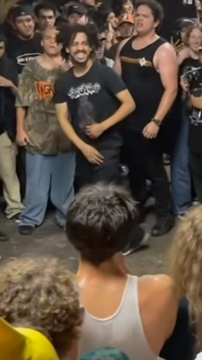 MAKE MOSHING COOL AGAIN on Instagram: "NAME THIS MOVE 🤔 #mosh #moshpit #moshing #hardcore #hxc #metal #metalhead #deathmetal #beatdown #slam #deathcore #reels #fyp #viral #makemoshingcoolagain"