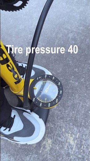 【知らないと危険】ロードバイクの正しいタイヤ空気圧！最適値と失敗しない充気方法