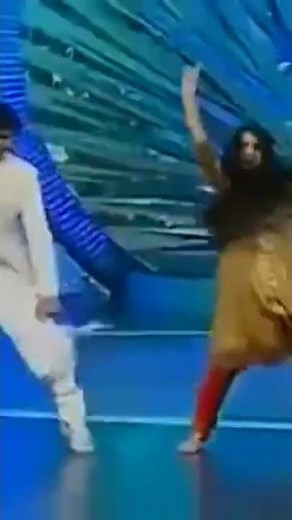 Vaibhavi Merchant dance with sushant singh rajput sir