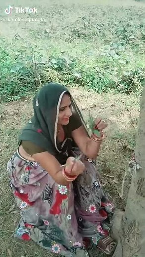 Village lady remove her clothes||