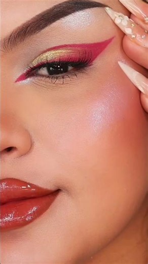 Beautiful ❤️ eyemakeup tutorial #glamour #makeuptips #softglamlook #trendingshorts