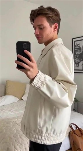 "The Perfect Fusion: How Leather Outerwear Blends Cozy Comfort with Lo...