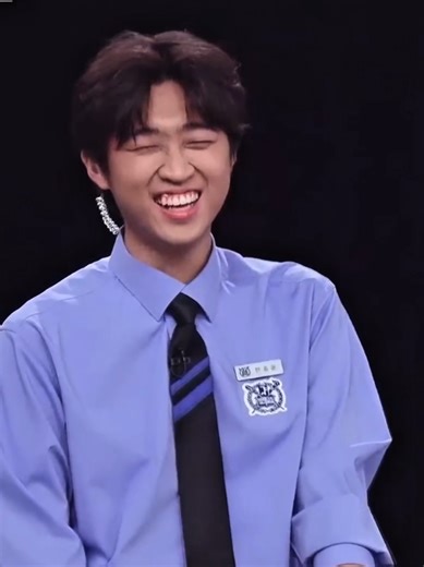 Kepala Jimin Menghitung dengan Cepat – Momen Aesthetic