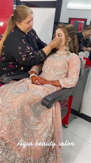 Stunning Walima Bride Makeup by Aqsa Beauty Salon