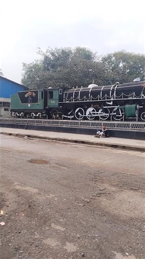 🚂hello guys 1975 ka rail engine batata hu jaldi jaldi dekhiae 😂