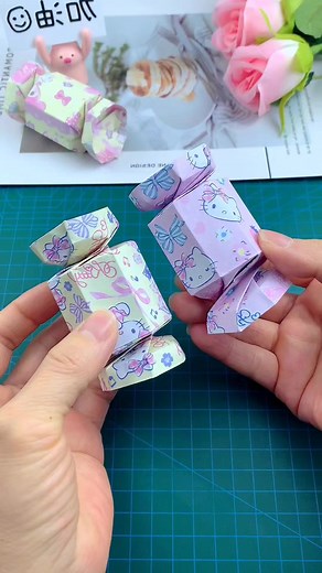 23K views · 197 reactions | My bestie will definitely like the candy blind box I folded by myself #handmade #origami #origami #tutorial #blindbox #NewYear #Handmade paper craft ideas | paper craft ideas | Facebook