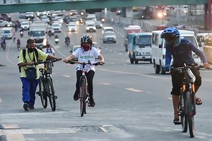 MMDA tells public: Adjust travel time, number coding still lifted under GCQ | ABS-CBN News