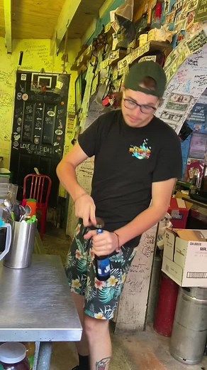 Exploring Nassau: The Bearded Clam and Bahamian Beer Bottles