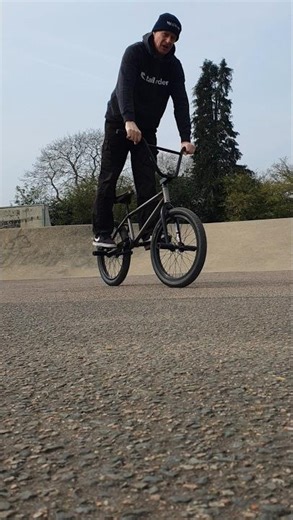 Fakie 180 Half-Cab