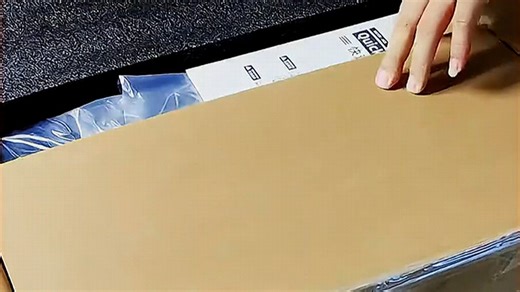 闪铸科技（FLASHFORGE）的Finder 3D打印机，精度高、操作简便，适合家庭与创客使用。打印模型细腻，组装快速，解决传统手工制作繁琐痛点，提升创作效率