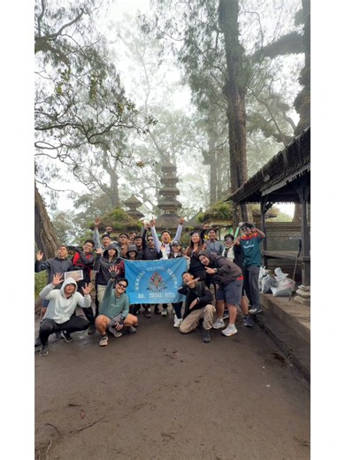 Yuwana Giri Naik Gunung Vol.1 — Pendakian Gunung Catur
