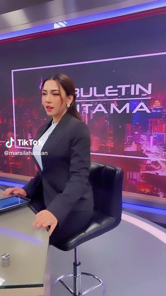 Azlina Pembaca Berita TV3 - Buletin Utama Malaysia