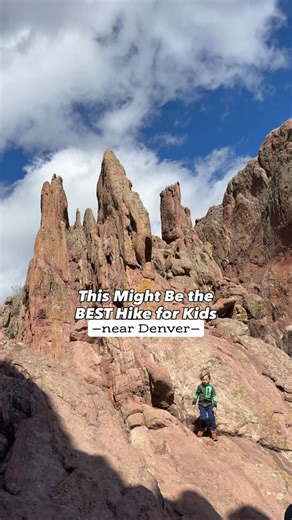 You Must Add This Hike to Your Colorado Bucket List 📍Red Rocks Trail near Boulder Trail details: 🥾Length: 1.2-mile loop 🐶 Dogs welcome (but please clean up after your pups!) Elevation gain: 377 ft Grab your hiking shoes comfy clothes from @reimanorthamerica, water, sunscreen and enjoy the hike. Happy Trails in 2026 . . . #goodtimes #eatgoodtimes #coloradohikes #hikingcolorado coloradokids | Littleradadventure