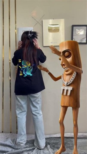 Dancing to the Tung Tung Sahura 😂 #Bowie #P'Bowie #P'Bowie