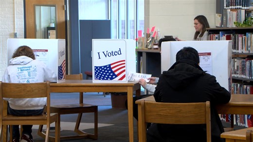 High schoolers get voting practice, register ahead of elections DETAILS: https://www.25newsnow.com/2026/02/07/high-schoolers-get-voting-practice-register-ahead-elections/ | 25News WEEK