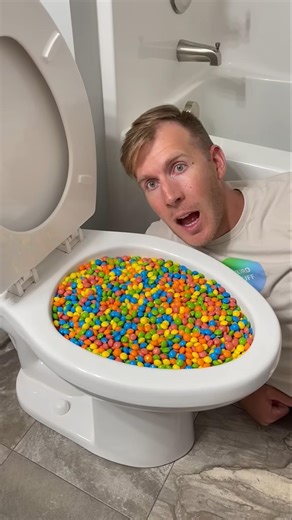 Experiment: Eating🔥🍡 Tropical Skittles Candy in the Toilet Remix#shorts