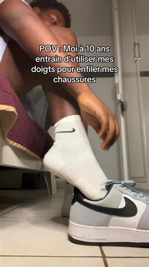 Saladecesar on Instagram: "Les doigts rouges après ça 😭 #fp #toryou #relatable #reels #instagram #viral #viralreels #fypシ"