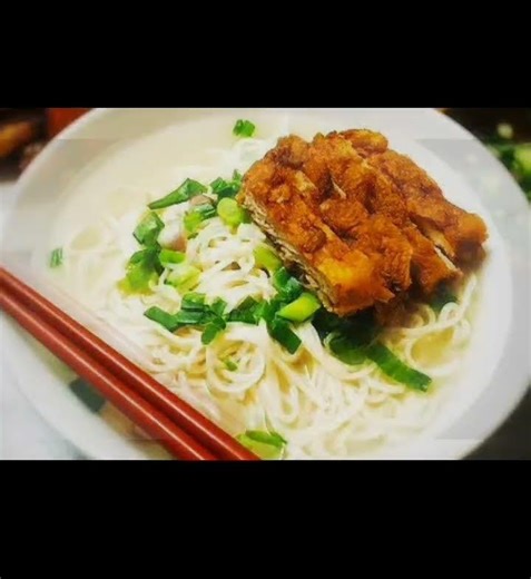 Pork chop noodles are a classic Cantonese and Shanghainese noodle dish, consisting of tender and