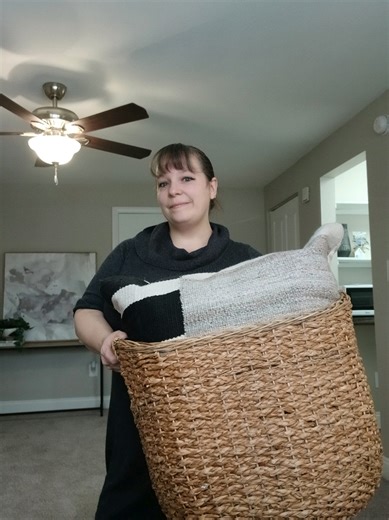 we know how hard you work moving into an apartment! that's why we leave snacks and drinks for you!! #rent #beaconsquare #chicopeema #chicopee #chicopeemass