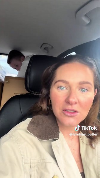 Venicci Pram Review from Pitter Patter Nursery