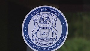 Report: MDOC officer arrested for trying to sneak drugs into prison