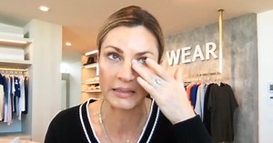 Erin Andrews gets emotional remembering when she called her parents about stalker recording her