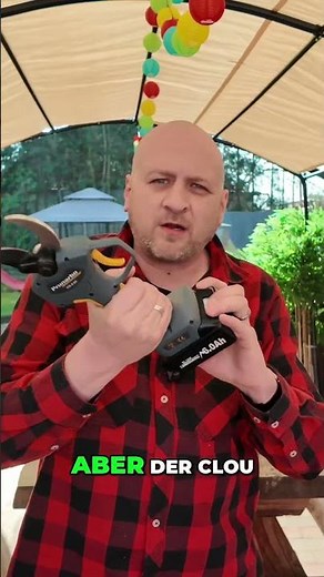 Electric garden shears with Makita battery – cut trees without a ladder! 🌳⚡