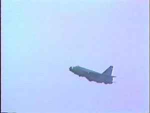 5sqn Lightning f3 Display RAF Binbrook Airshow 1987 copyright jetnoiseforever