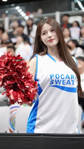 藝斌的顏值連贊助商寶礦力的球衣都撐得起來 #李藝斌 #이예빈 #cheerleader #fancam #shorts #ktsonicboom #ktwiz #outsong
