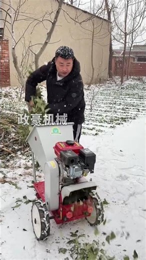 Factory3h agoA chaff cutter that can even shred tree branches, a small machine...UnfoldSay