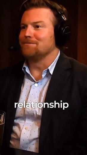 Secchi | Employee Relationship Management Software | “What do you do?” “We cut turnover in half.” Employee Relationship Management gives frontline leaders the right data and tools to reduce... | Instagram