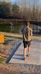 Have you ever seen thing like this?. Disc golfers where are you? #discgolf #Amazing #ultimatefrisbee #Flyingdisc #olympic #sport #motivation #team #sport #USA #world #fyp #viral #facebook #tiktok #instagram #whatsapp | Flying disc Athletes all the world