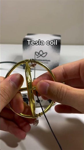 This is one of the coolest science gadgets ever ⚡🔥 Visit the shop: thetruequantum.com #science