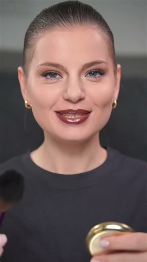 How to apply bronzer correctly