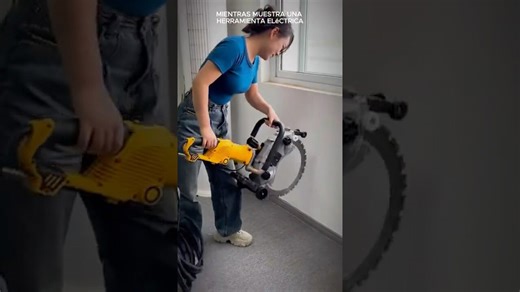 Super circular saw that cuts walls in seconds