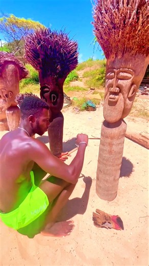 This Man Creates Amazing Art From a Coconut Tree Trunk