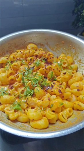 Tasty tomato puree pasta recipe #easy #food #youtubeshorts #strrefoods #foodshorts #pastar recipe