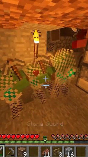 ZOMBIE INVASION #minecraft #minecraftzombie #minecraftfunny #zombieinvasion #minecraftmemes #minecraftsurvival #minecraftmod #moddedminecraft #adventu