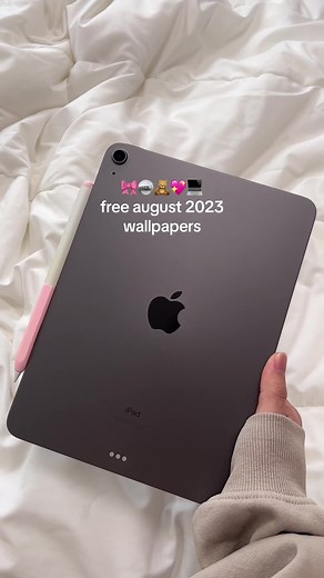 Free August 2023 iPad Wallpapers: Barbiecore Aesthetic